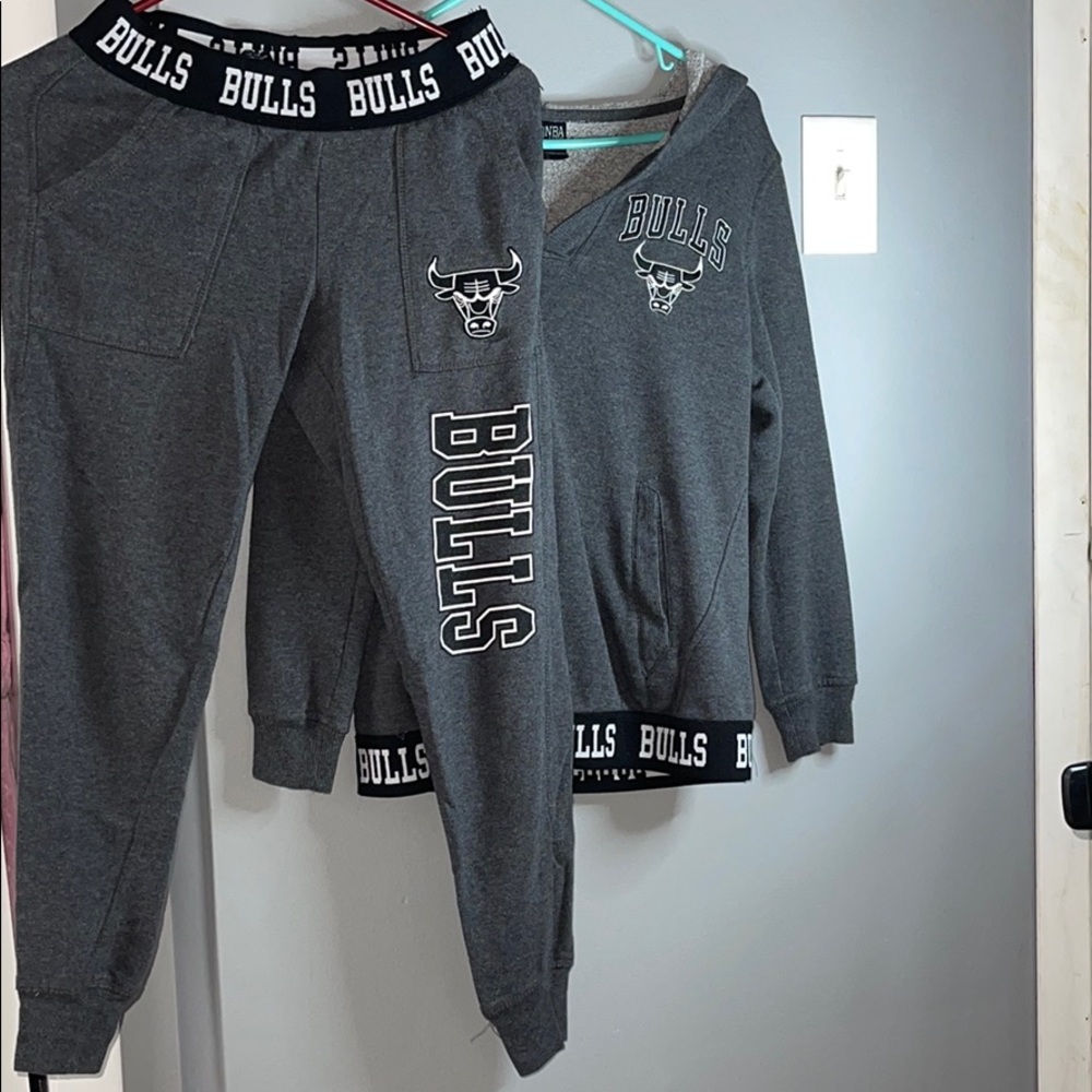 Bulls Dark Grey Set